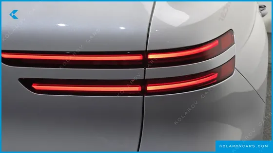 GENESIS GV70 2.5T GASOLINE 2WD