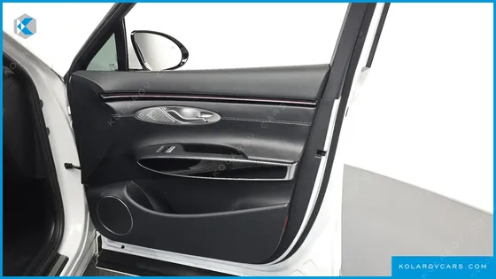 GENESIS GV70 2.5T GASOLINE 2WD