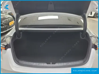 KIA K8 2.5 GASOLINE 2WD