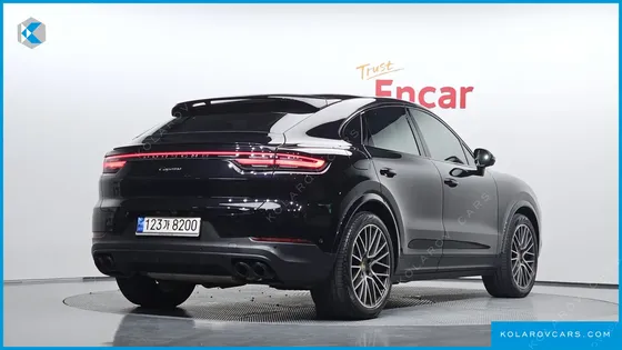 PORSCHE CAYENNE 3.0 COUPE