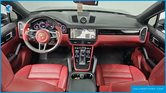 PORSCHE CAYENNE 3.0 COUPE