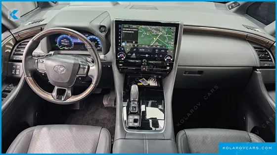 TOYOTA ALPHARD 2.5 HEV EXECUTIVE AWD
