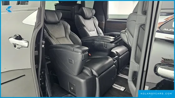 TOYOTA ALPHARD 2.5 HEV EXECUTIVE AWD