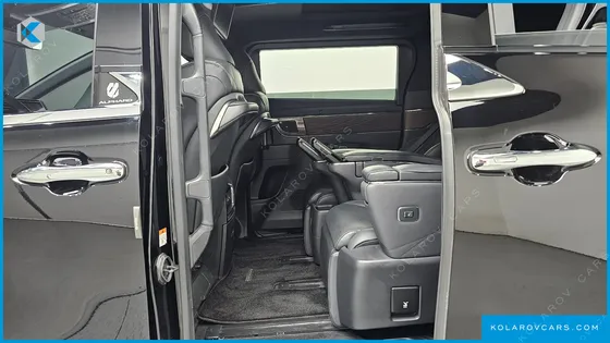TOYOTA ALPHARD 2.5 HEV EXECUTIVE AWD