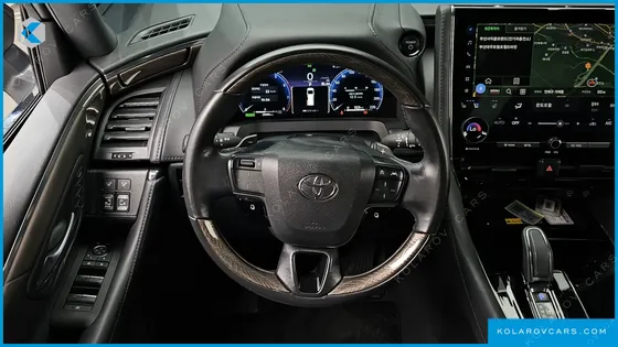 TOYOTA ALPHARD 2.5 HEV EXECUTIVE AWD
