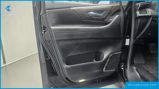 TOYOTA ALPHARD 2.5 HEV EXECUTIVE AWD