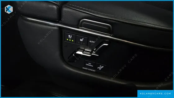 TOYOTA ALPHARD 2.5 HEV EXECUTIVE AWD