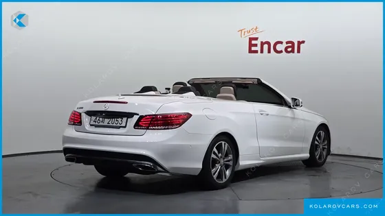 MERCEDES E-CLASS E200 CABRIOLET