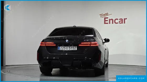 BMW M5 M5 SEDAN