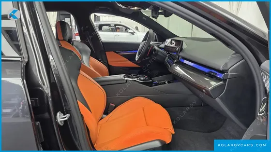 BMW M5 M5 SEDAN