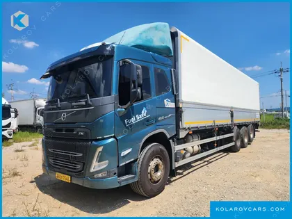 VOLVO CARGO TRUCK 8X4