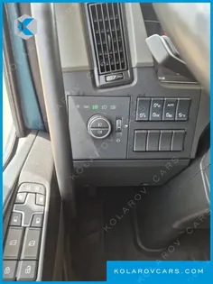 VOLVO CARGO TRUCK 8X4