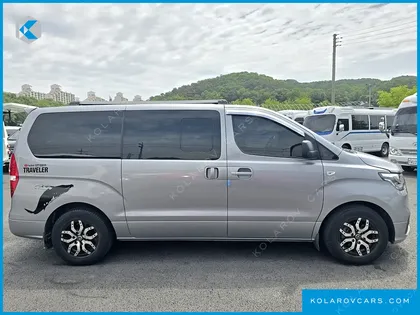 HYUNDAI GRAND STAREX NONE