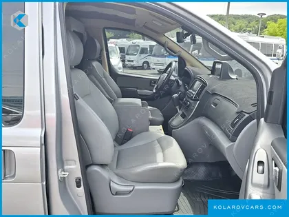 HYUNDAI GRAND STAREX NONE