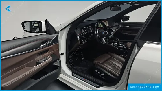 BMW GRAN TURISMO (GT) 620D XDRIVE M SPORT