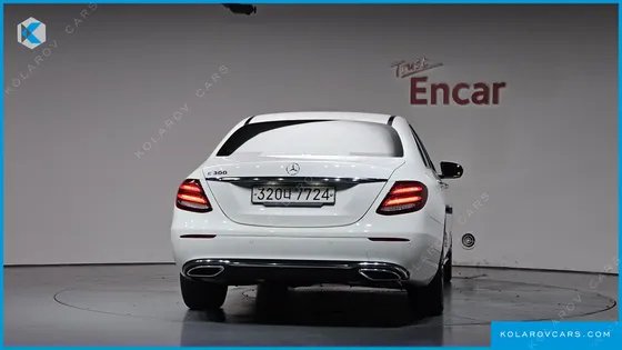 MERCEDES E-CLASS E300 AVANTGARDE