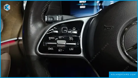 MERCEDES E-CLASS E300 4MATIC EXCLUSIVE