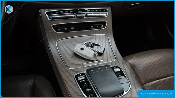 MERCEDES E-CLASS E250 EXCLUSIVE