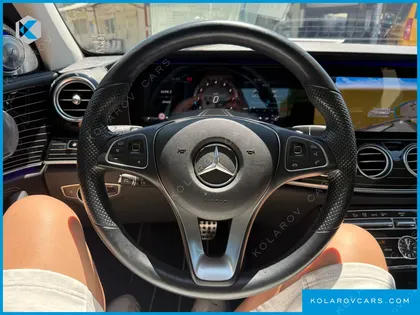 MERCEDES E-CLASS E400 4MATIC EXCLUSIVE