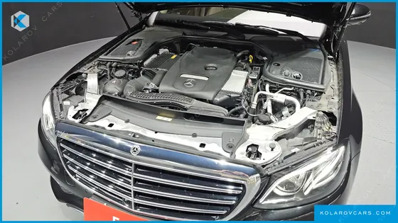 MERCEDES E-CLASS E300 4MATIC EXCLUSIVE