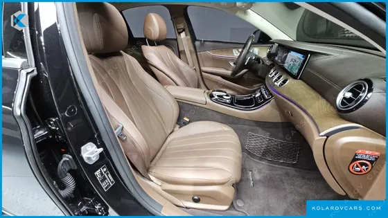 MERCEDES E-CLASS E300 4MATIC EXCLUSIVE