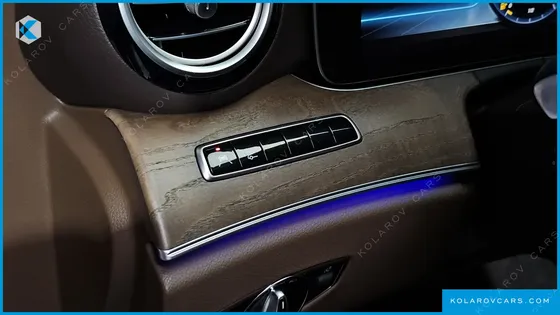 MERCEDES E-CLASS E300 4MATIC EXCLUSIVE
