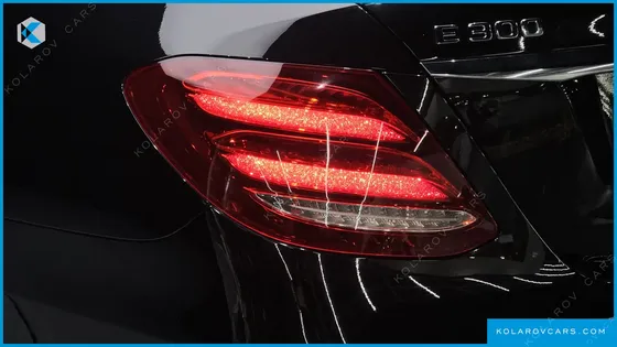 MERCEDES E-CLASS E300 4MATIC EXCLUSIVE