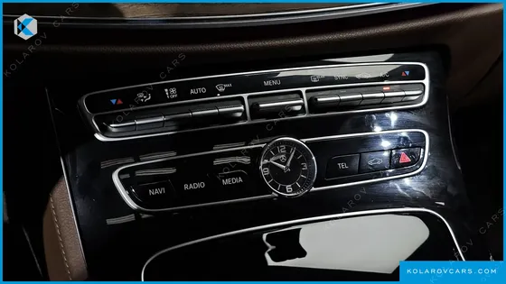 MERCEDES E-CLASS E300 4MATIC EXCLUSIVE