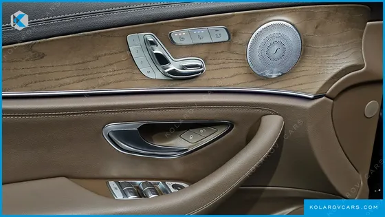 MERCEDES E-CLASS E300 4MATIC EXCLUSIVE