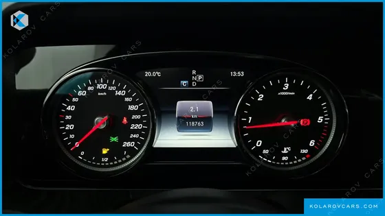 MERCEDES E-CLASS E220D 4MATIC AVANTGARDE