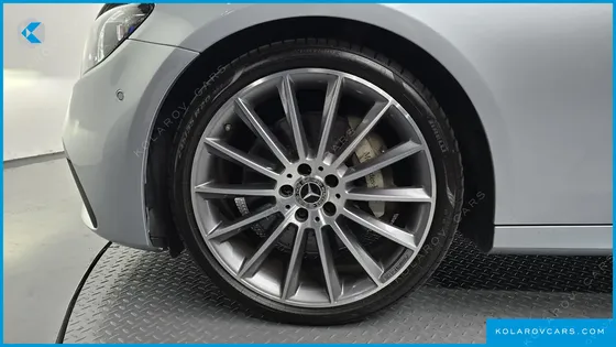 MERCEDES E-CLASS E350 4MATIC AMG LINE