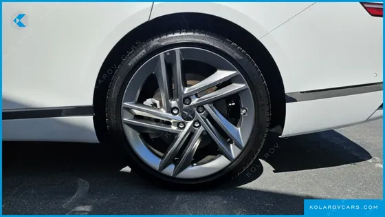 GENESIS G80 GASOLINE 2.5 TURBO AWD