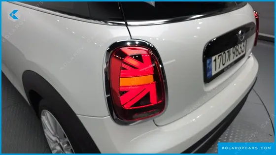 MINI COOPER CLASSIC PLUS LAUNCH PACK