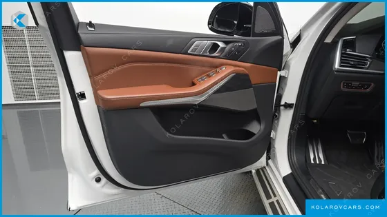 BMW X7 XDRIVE 40D DESIGN PURE EXCELLENCE 6-SEATER