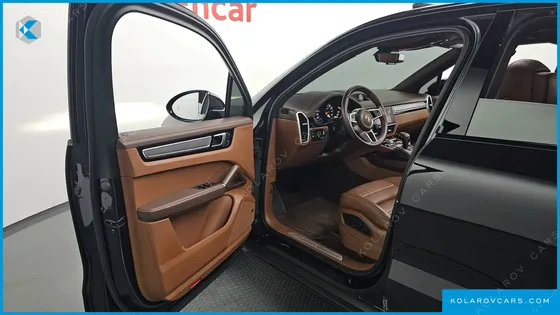 PORSCHE CAYENNE 3.0