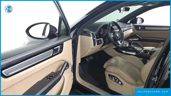 PORSCHE CAYENNE 4.0 TURBO COUPE