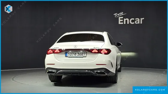 MERCEDES E-CLASS E300 4MATIC AMG LINE