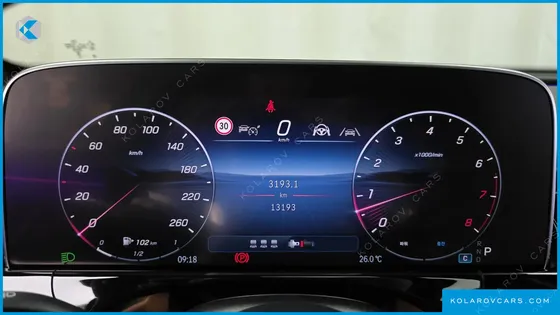 MERCEDES E-CLASS E300 4MATIC AMG LINE