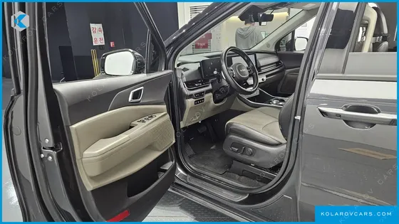 KIA CARNIVAL DIESEL 9-SEATER NOBLESSE
