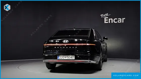 HYUNDAI GRANDEUR 2,5 GASOLINE 2WD