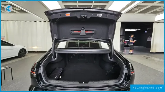 HYUNDAI GRANDEUR 2,5 GASOLINE 2WD