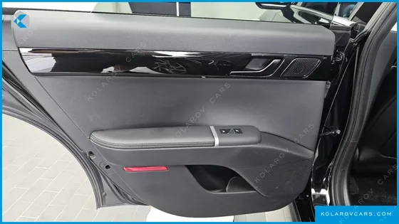 HYUNDAI GRANDEUR 2,5 GASOLINE 2WD