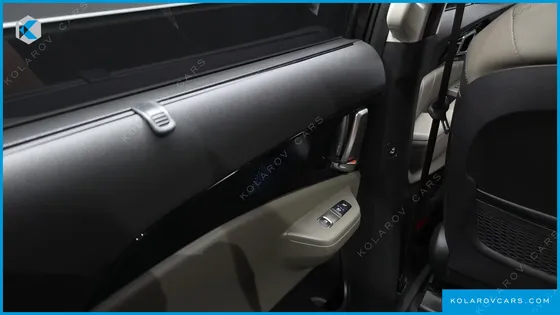 KIA CARNIVAL HEV 7SEATER GRAVITY