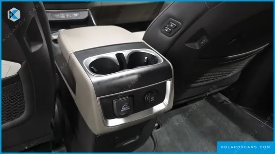KIA CARNIVAL HEV 7SEATER GRAVITY