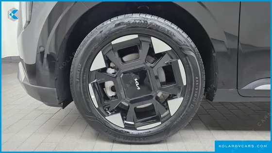KIA CARNIVAL HEV 9SEATER NOBLESS