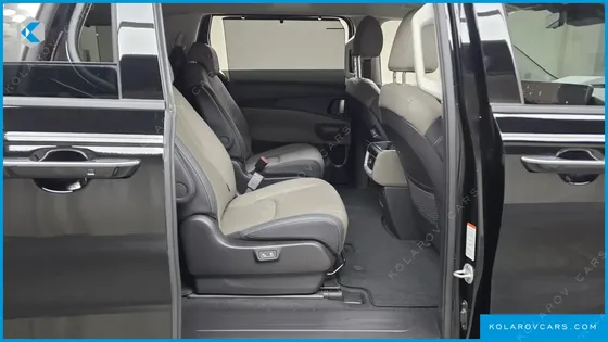 KIA CARNIVAL HEV 9SEATER NOBLESS