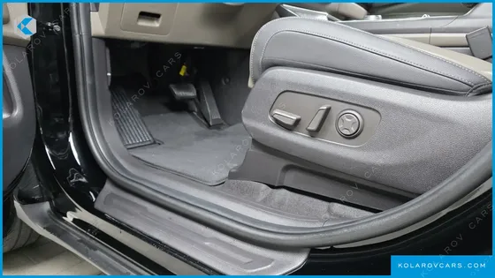 KIA CARNIVAL HEV 9SEATER NOBLESS
