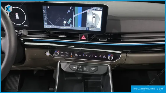 KIA CARNIVAL HEV 9SEATER SIGNATURE