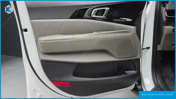 KIA CARNIVAL HEV 9SEATER SIGNATURE