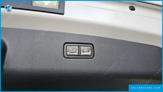 GENESIS GV70 2.5T GASOLINE 2WD